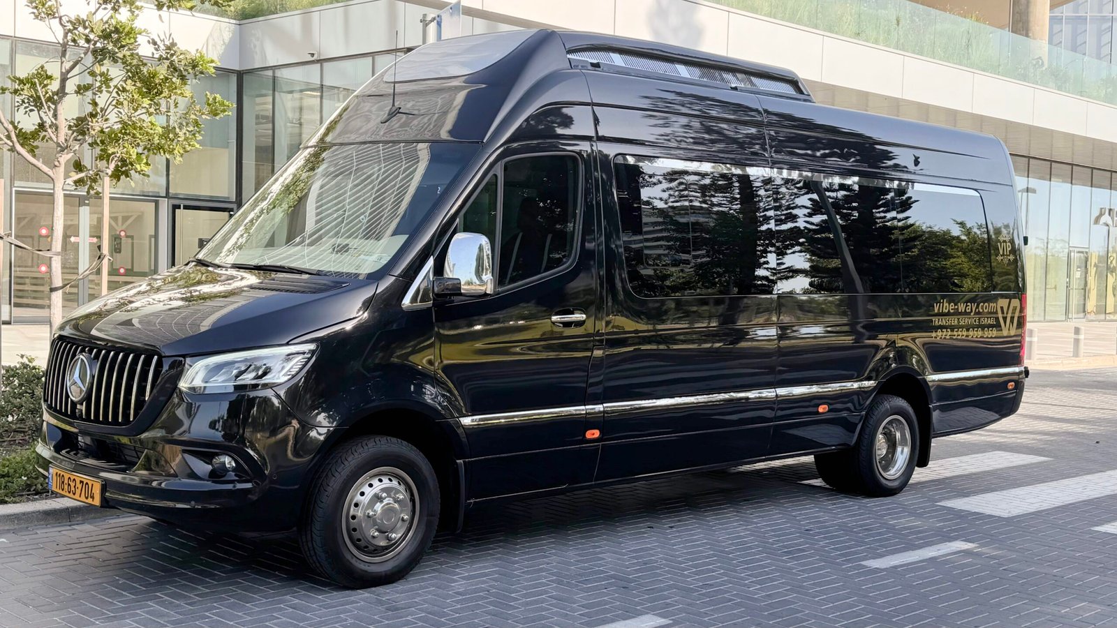 Mercedes Benz Minibus 19L
